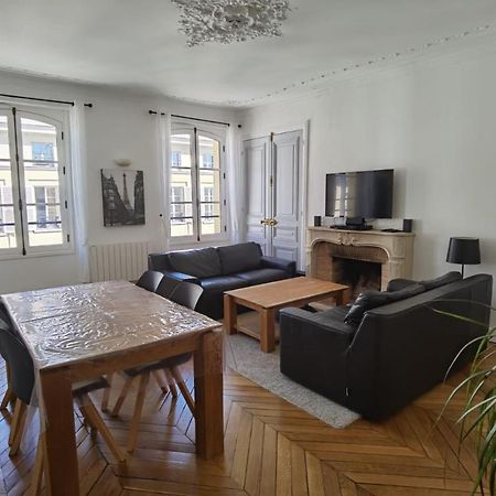 Ferienwohnung 3 Pieces 4****, Au Coeur Du Quartier Historique Versailles Exterior foto